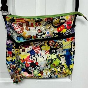 🎉Walt Disney Crossbody Bag w/Charms Vinylmation Adjustable Straps